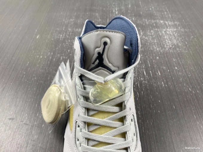 One Kick x Jordan A Maniere Ma Air FZ5758-004 WMNS 5 0815